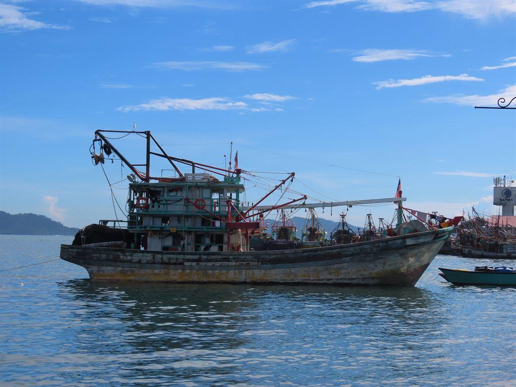 fishingboat2