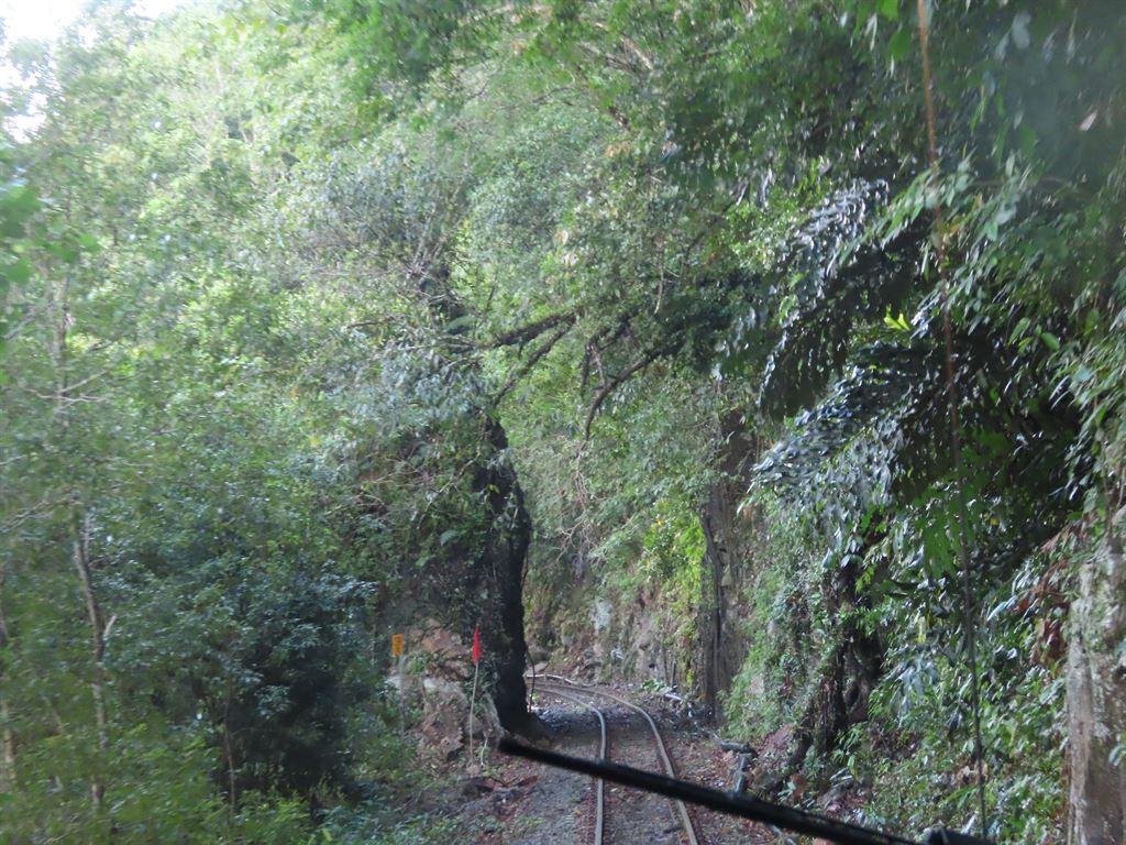 train2