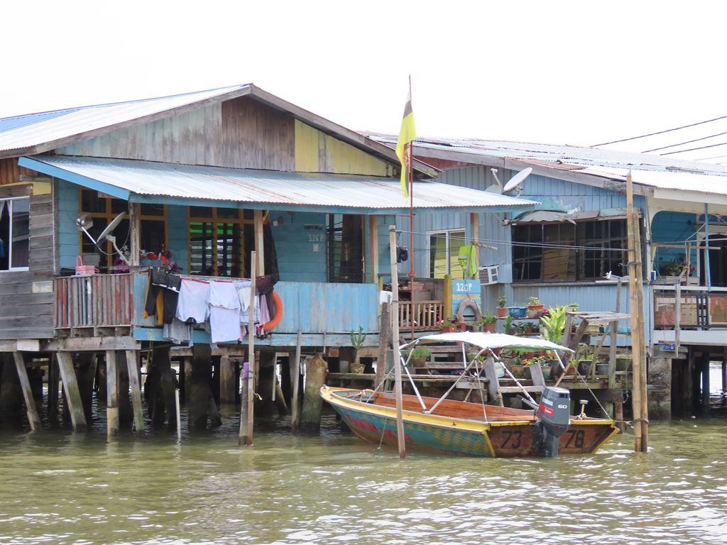 house&boat