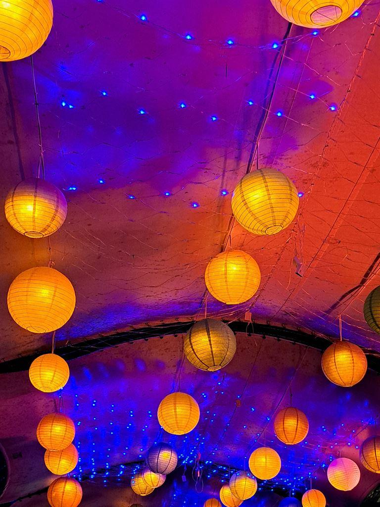 lanterns