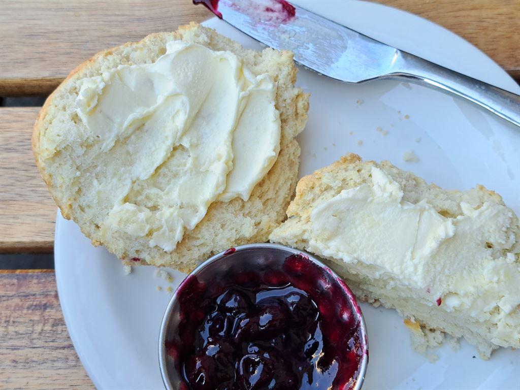 scones