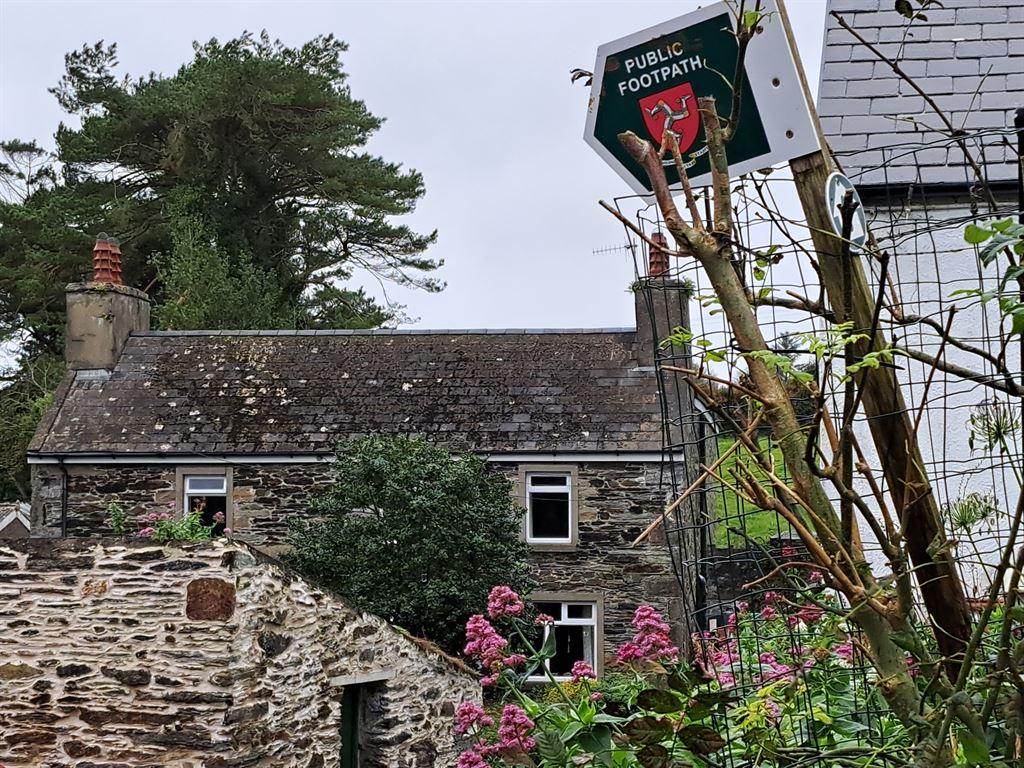 house&sign