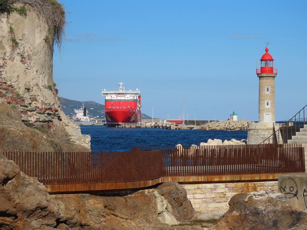 redferry