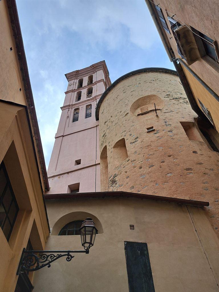 towers