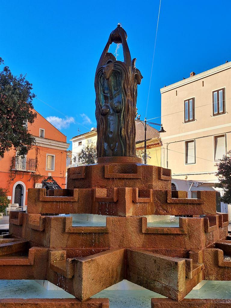 fountain1