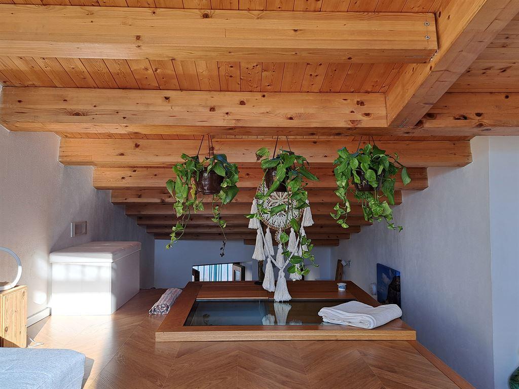 mezzanine