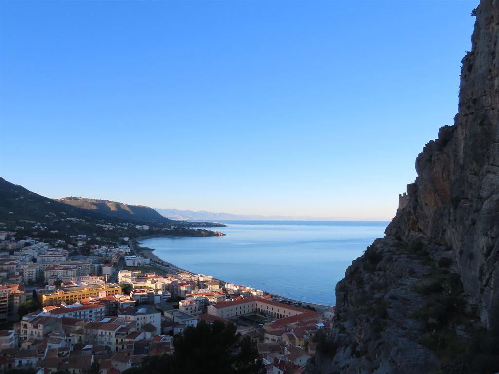 view1