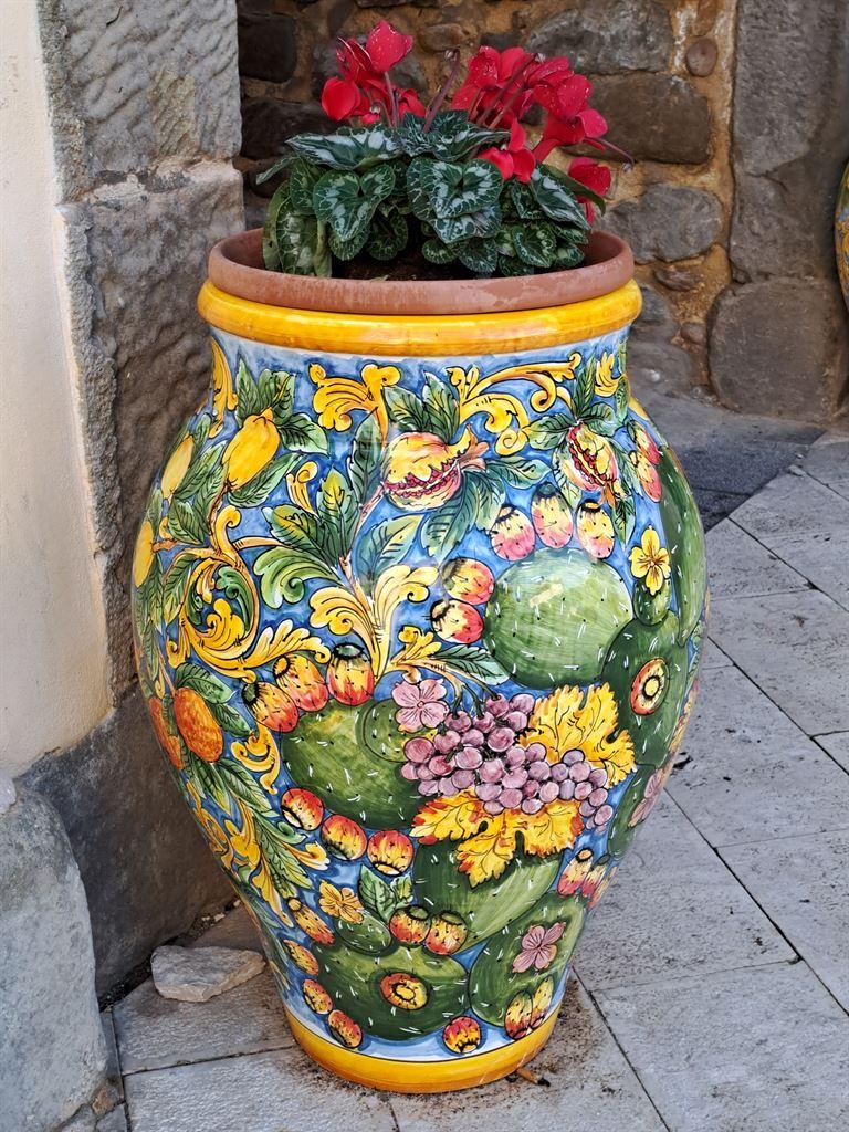 vase