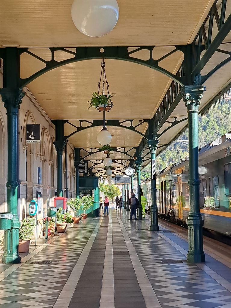 platform