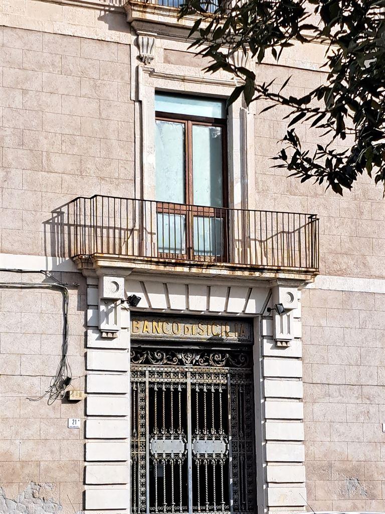 bank