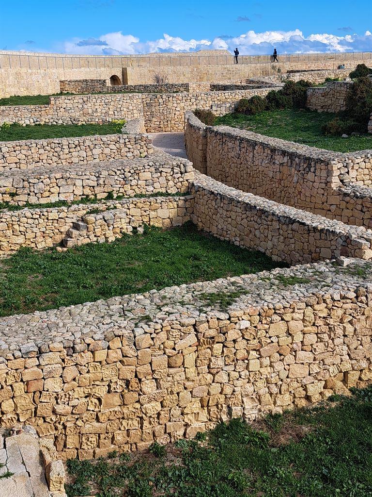 oldwalls