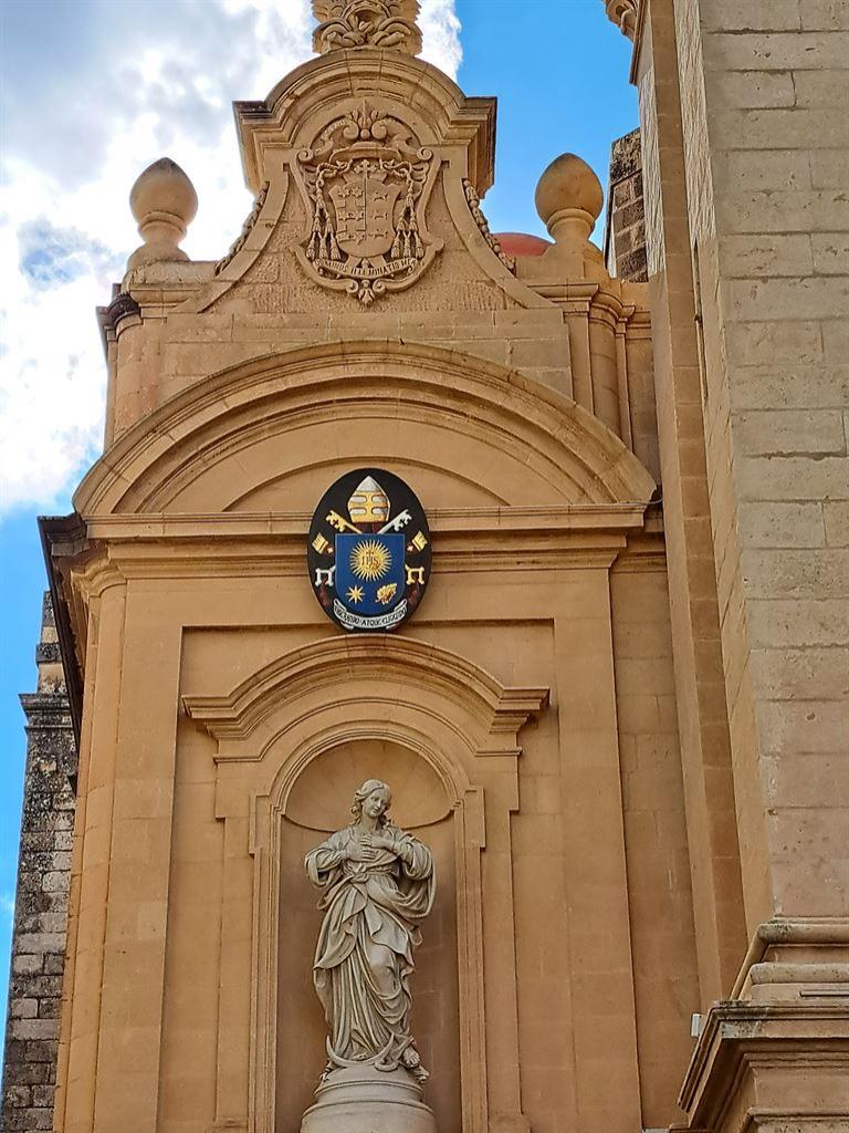 churchfront