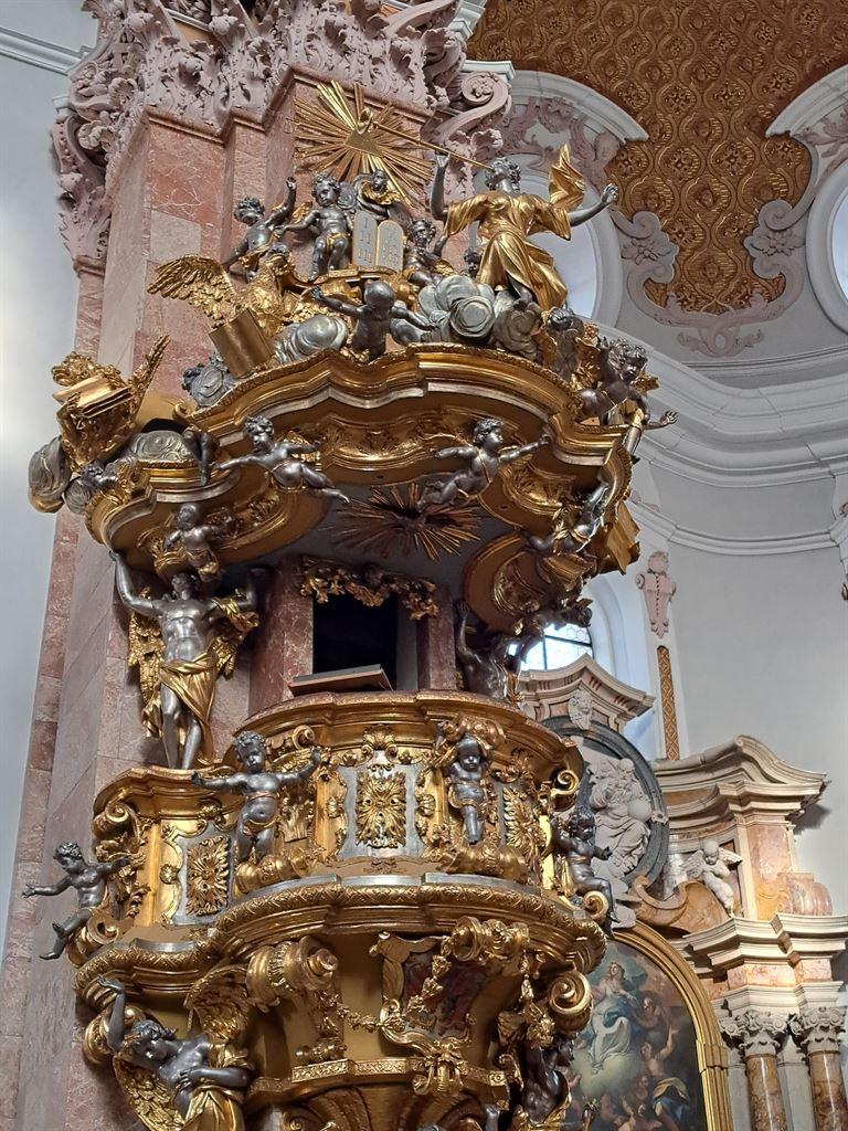 pulpit