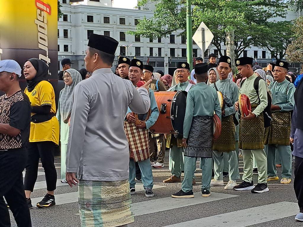 parade1