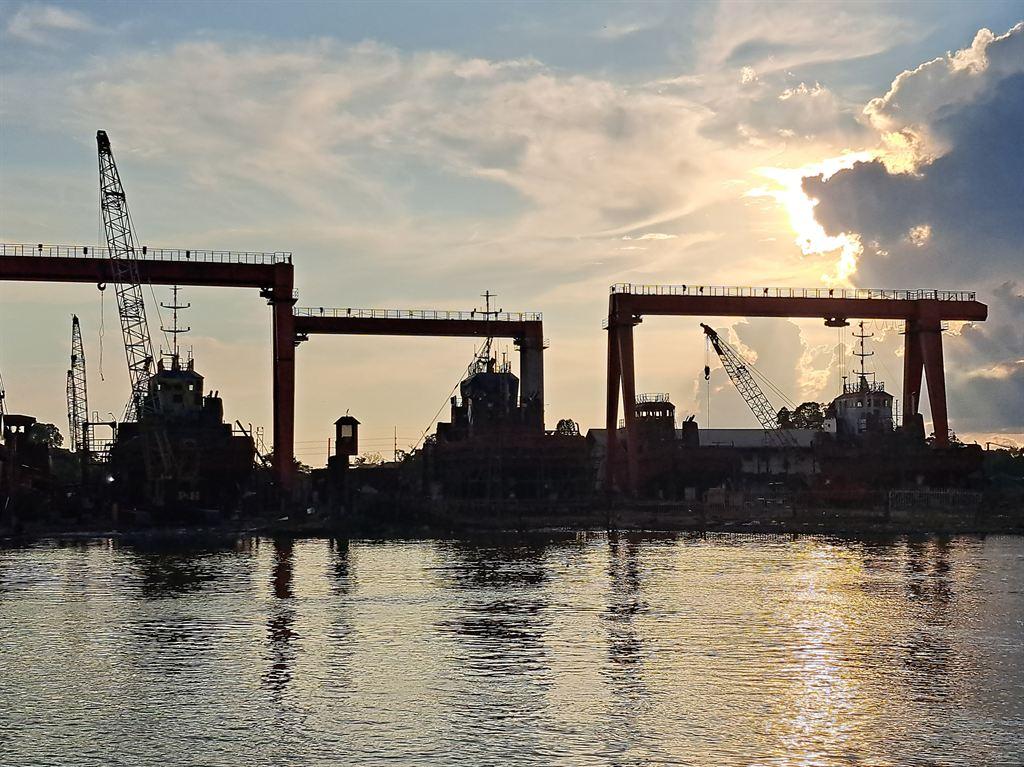 shipbuild2