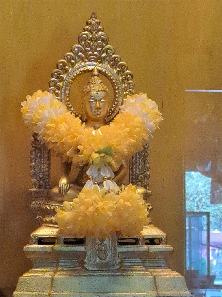 yellowbuddha