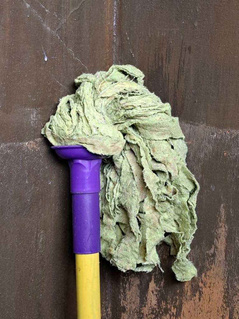 mop