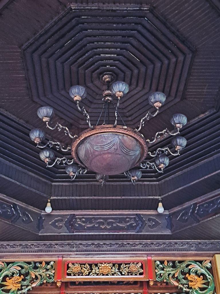 ceiling
