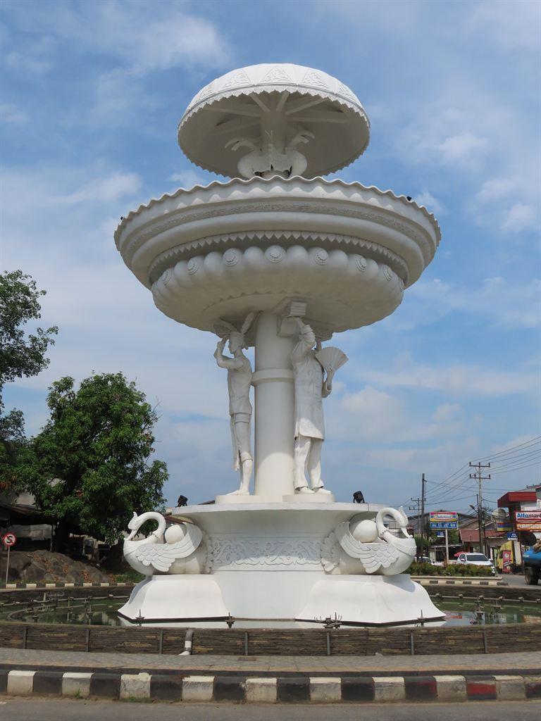 bundaran1
