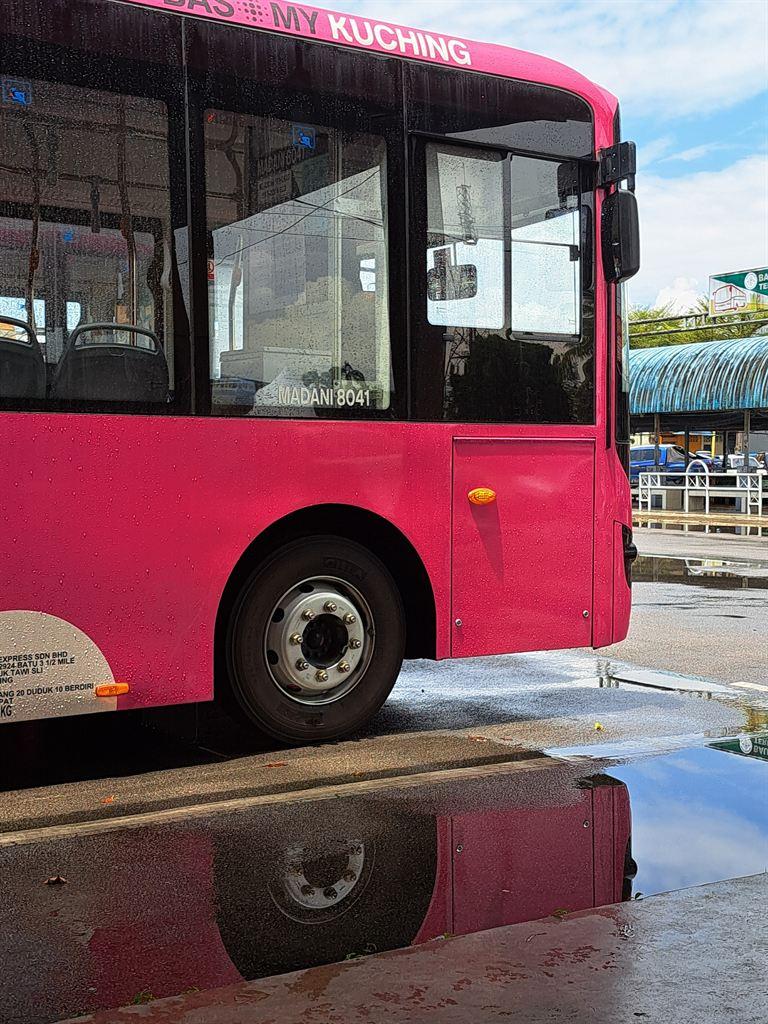 bus2