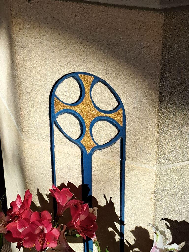 cross