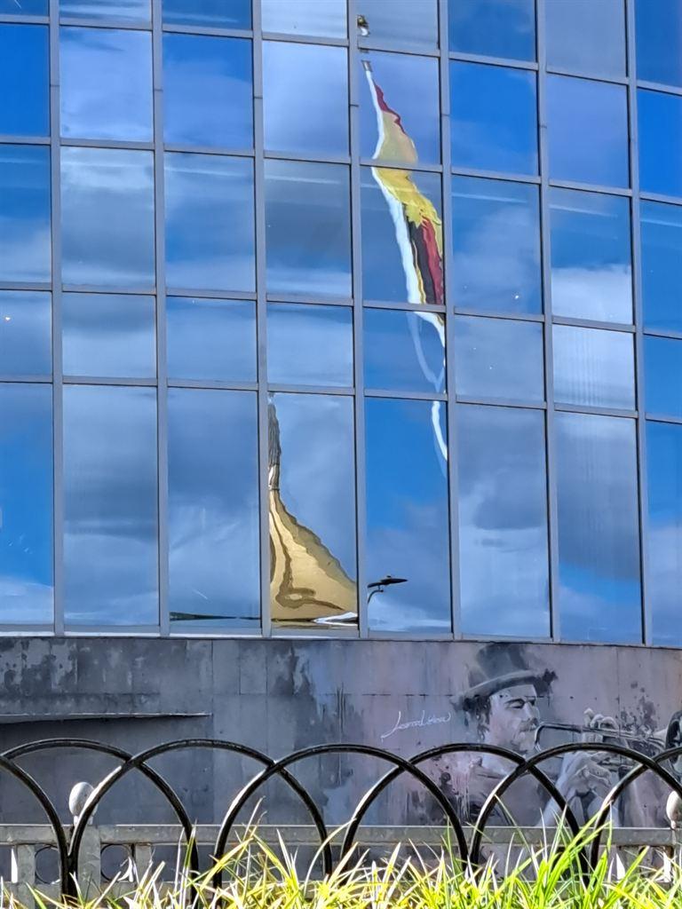 flag&dun