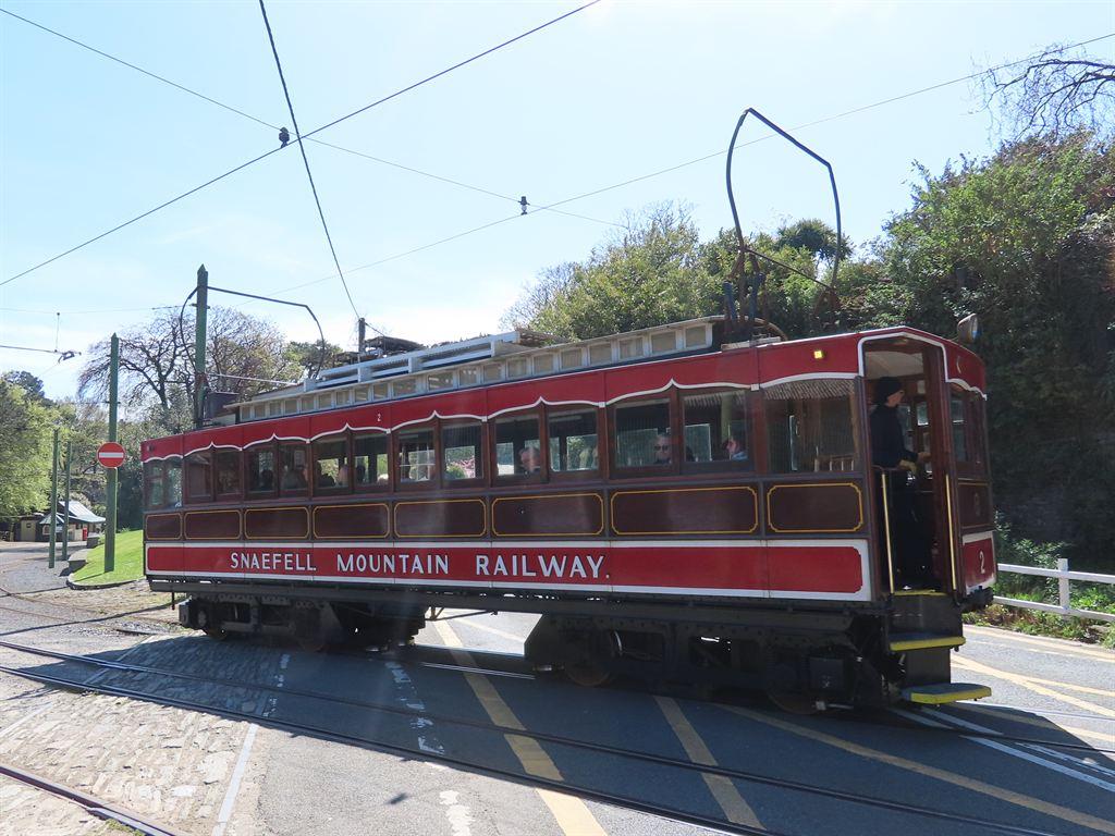 tram