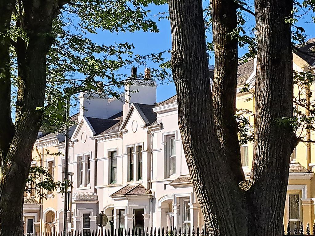 houses