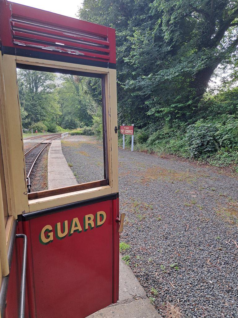guard1